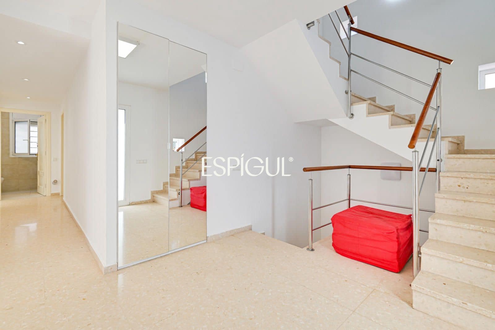 Chalet de 5 habitaciones en Alella en venta con piscina garaje - 1.200.000 € (Ref: 10060185)