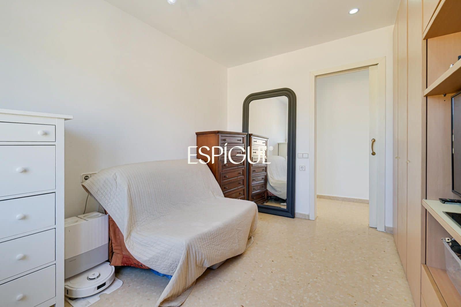 Chalet de 5 habitaciones en Alella en venta con piscina garaje - 1.200.000 € (Ref: 10060185)