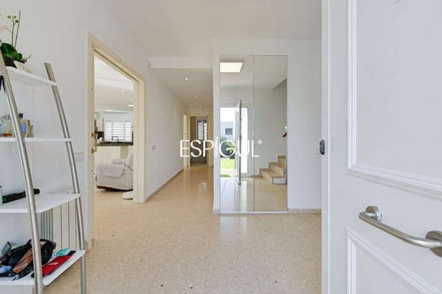 Chalet de 5 habitaciones en Alella en venta con piscina garaje - 1.200.000 € (Ref: 10060185)