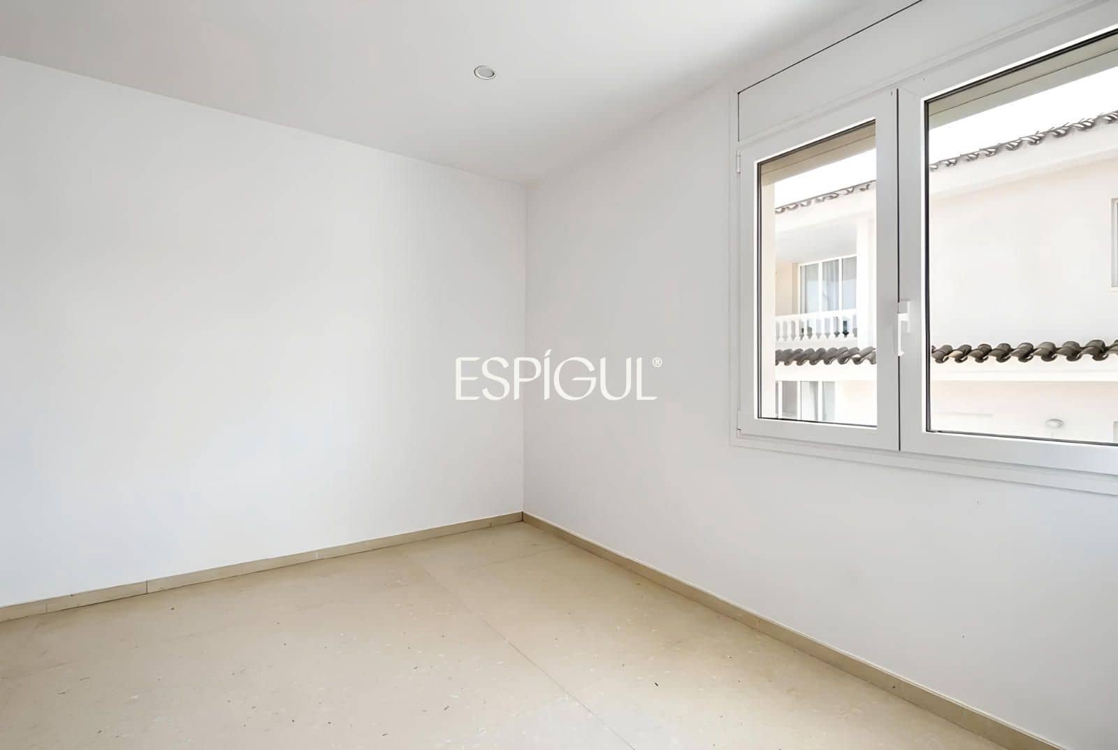 Chalet de 5 habitaciones en Alella en venta con piscina garaje - 1.200.000 € (Ref: 10060185)
