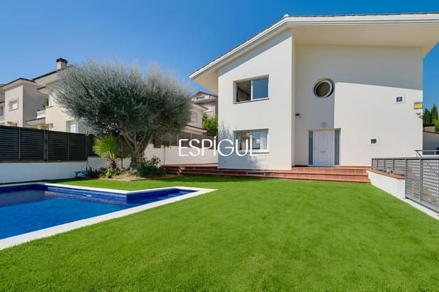 Chalet de 5 habitaciones en Alella en venta con piscina garaje - 1.200.000 € (Ref: 10060185)