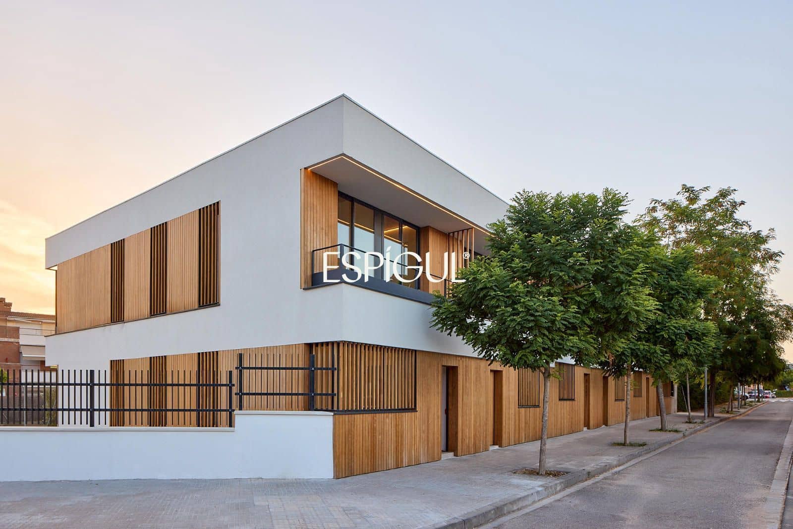 3 bedroom Townhouse for sale in Palafolls with garage - € 700,687 (Ref: 10093933)