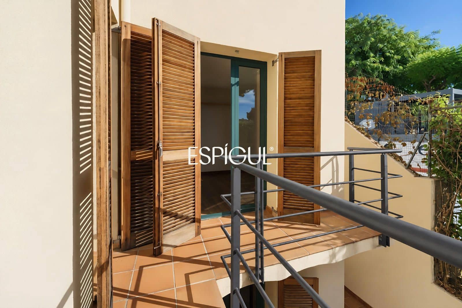5 quarto Casa em Banda para venda em Premia de Dalt com garagem - 775 000 € (Ref: 10121052)