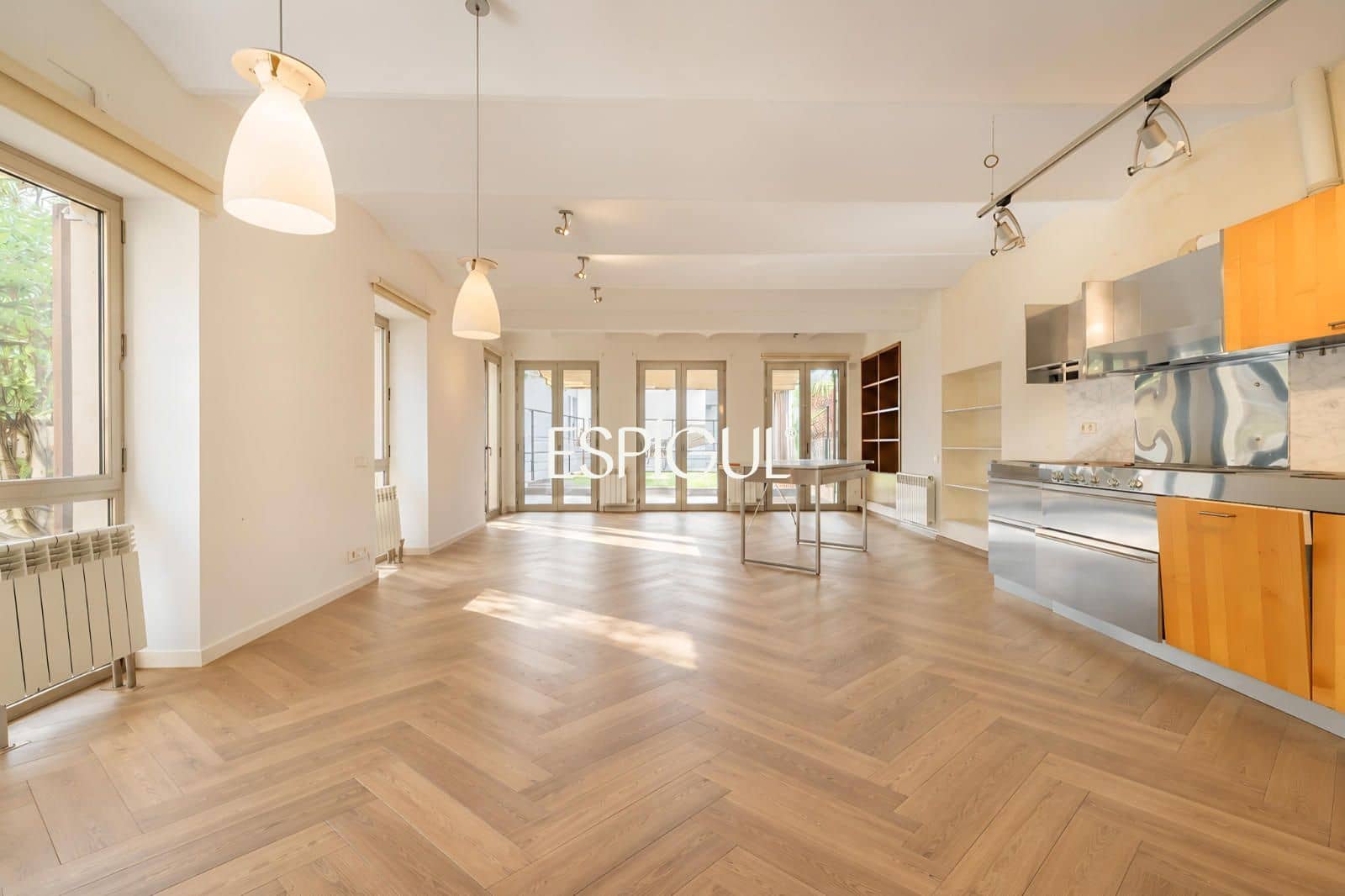 5 quarto Casa em Banda para venda em Premia de Dalt com garagem - 775 000 € (Ref: 10121052)