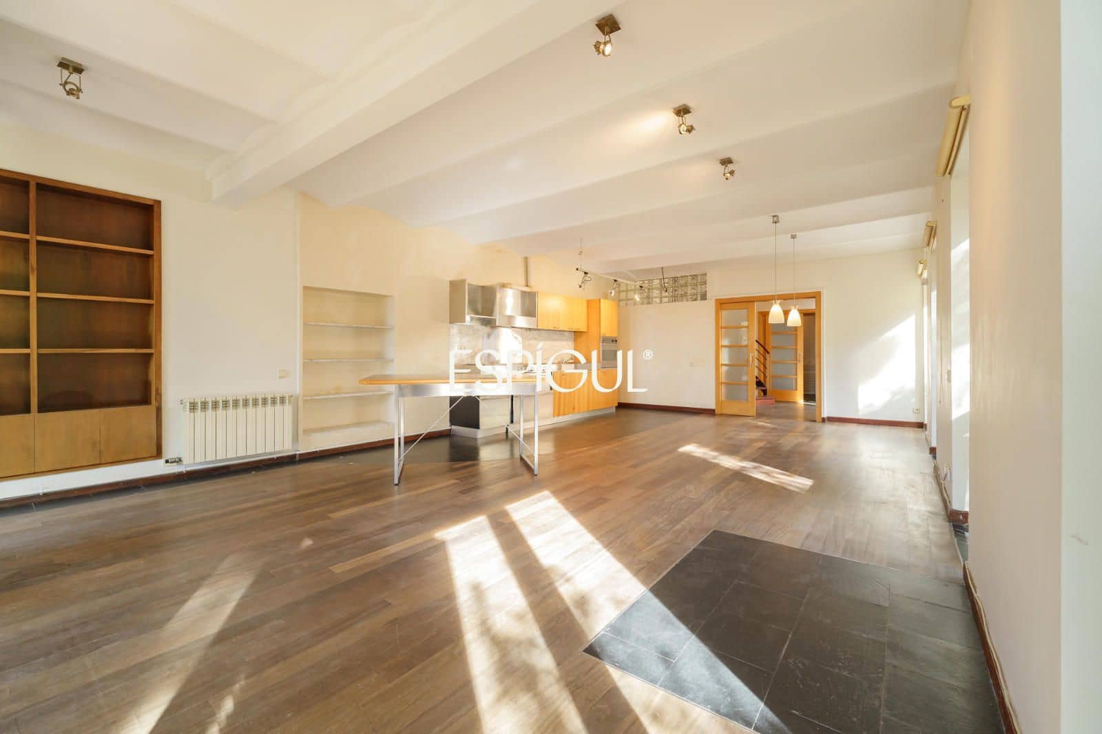 5 quarto Casa em Banda para venda em Premia de Dalt com garagem - 775 000 € (Ref: 10121052)