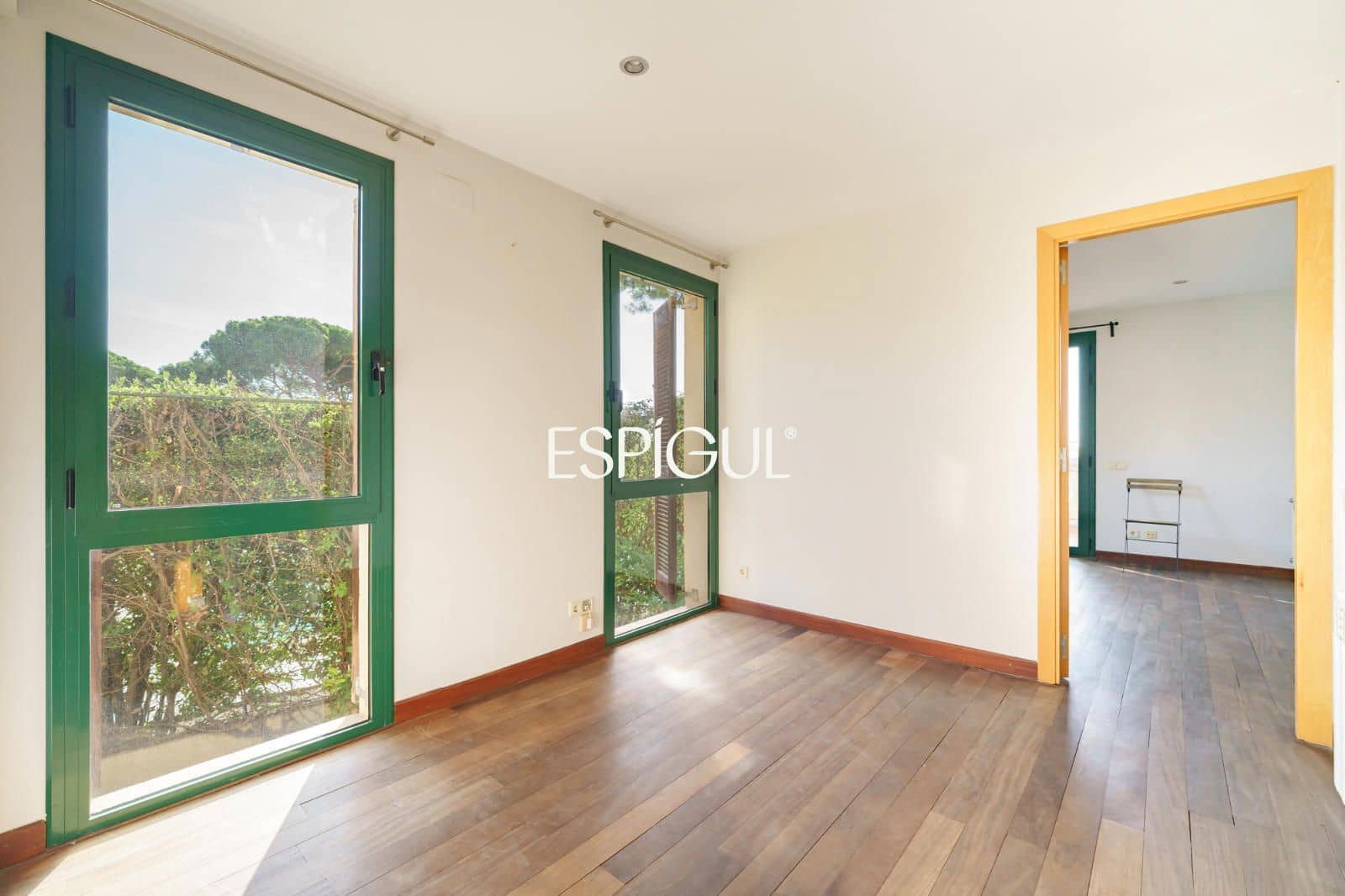 5 quarto Casa em Banda para venda em Premia de Dalt com garagem - 775 000 € (Ref: 10121052)