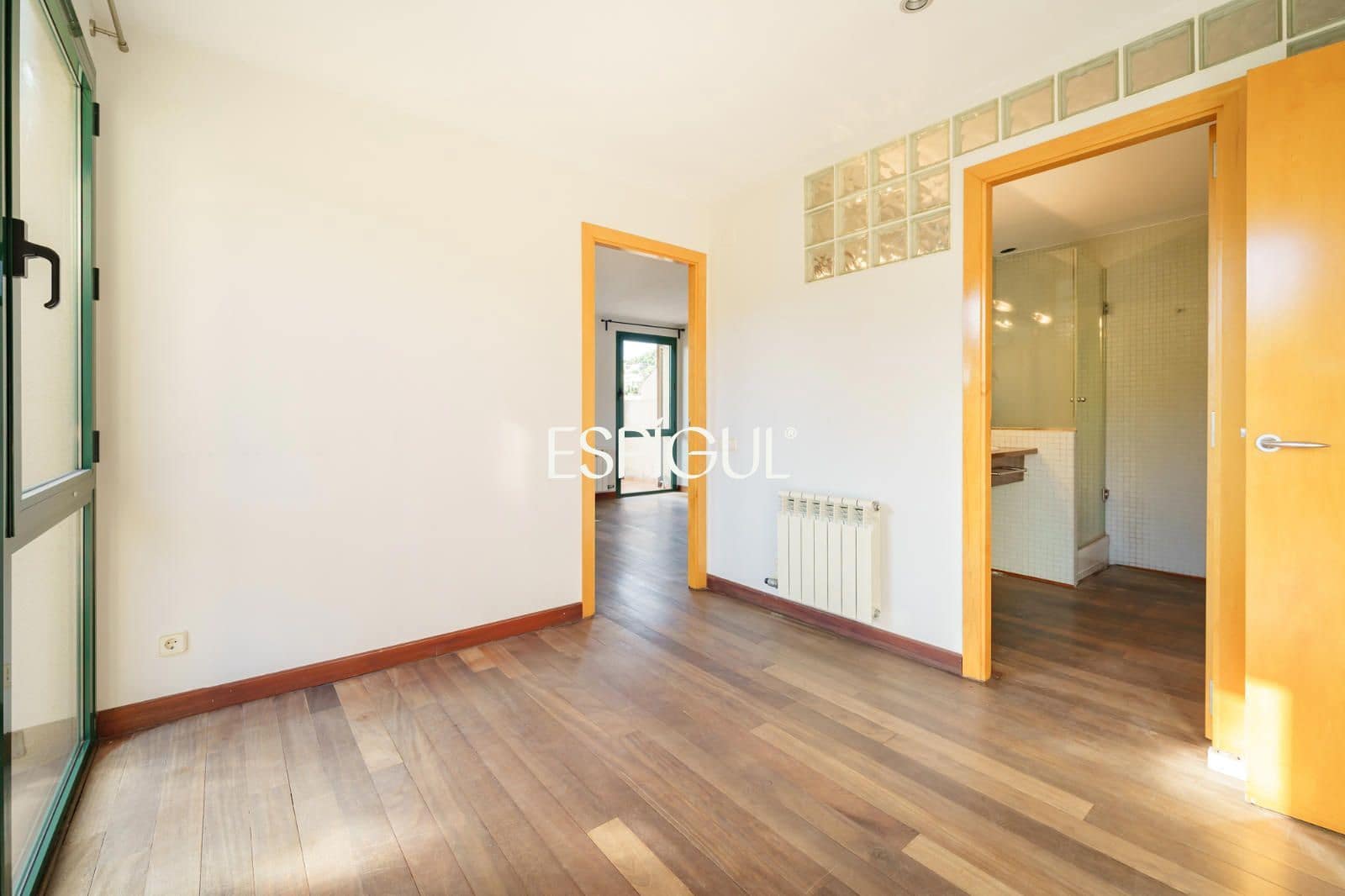 5 quarto Casa em Banda para venda em Premia de Dalt com garagem - 775 000 € (Ref: 10121052)