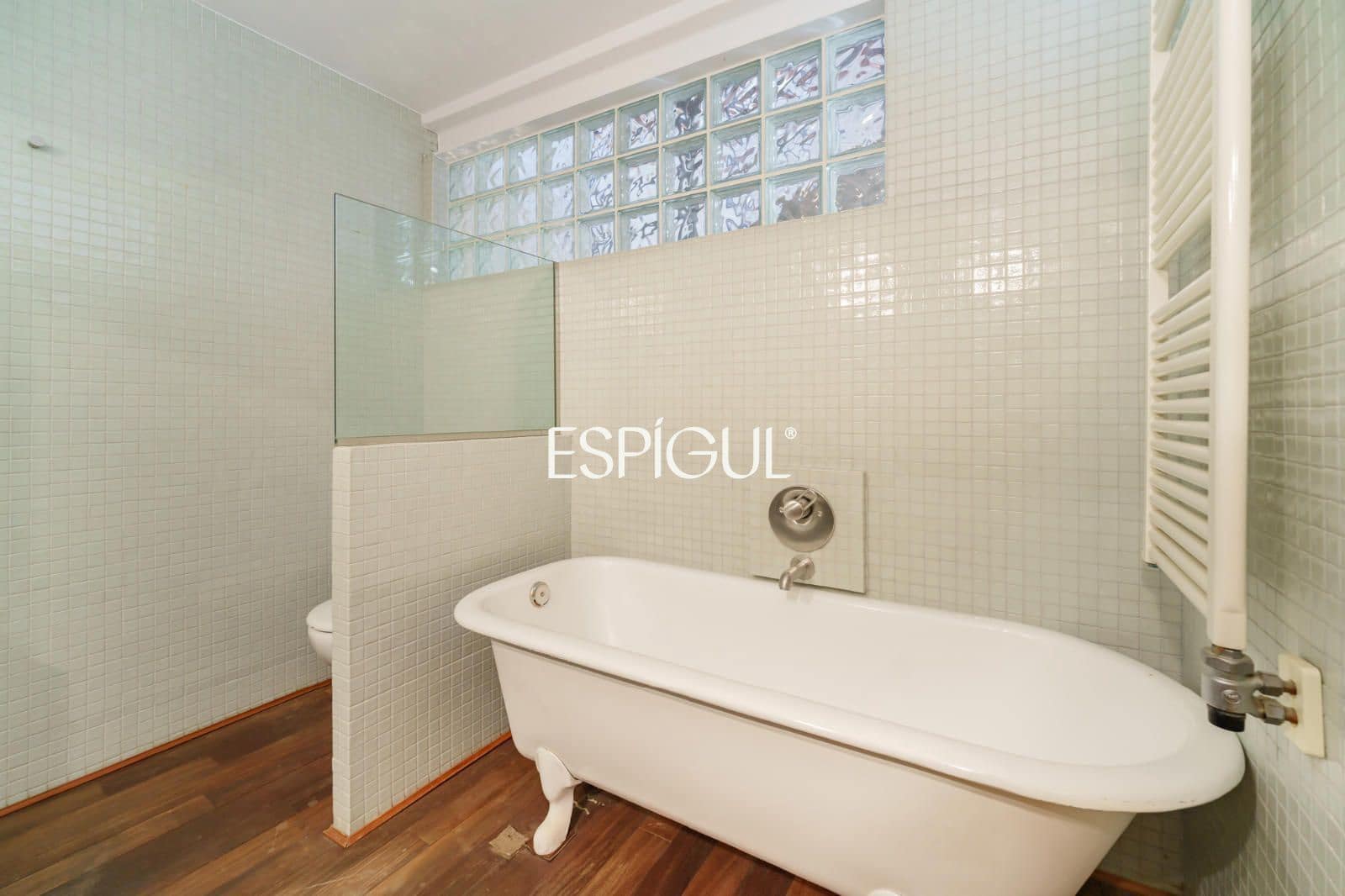 5 quarto Casa em Banda para venda em Premia de Dalt com garagem - 775 000 € (Ref: 10121052)