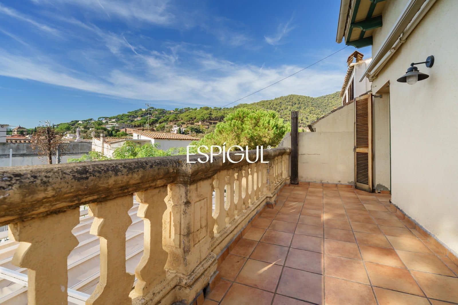 5 quarto Casa em Banda para venda em Premia de Dalt com garagem - 775 000 € (Ref: 10121052)