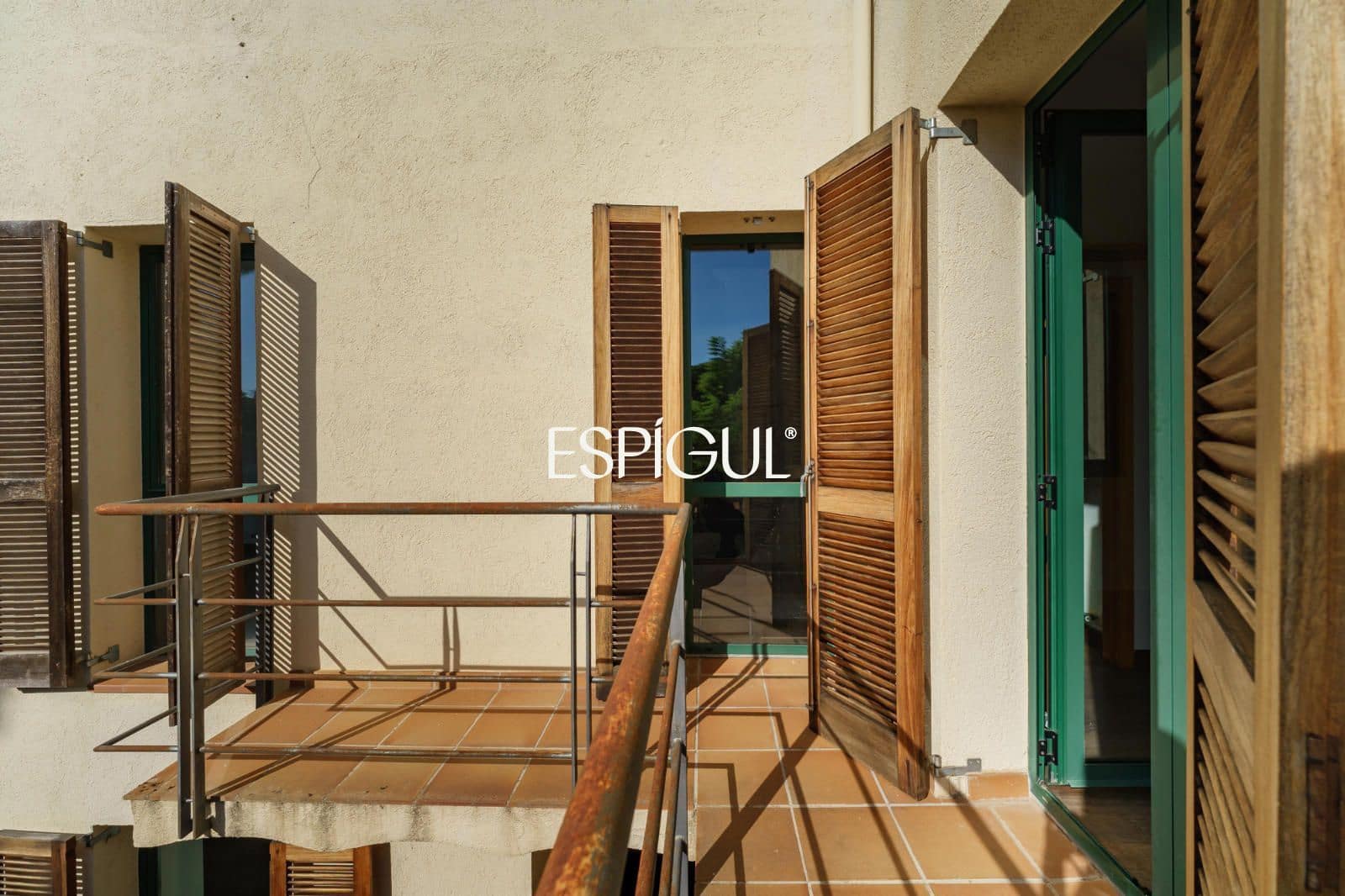 5 quarto Casa em Banda para venda em Premia de Dalt com garagem - 775 000 € (Ref: 10121052)