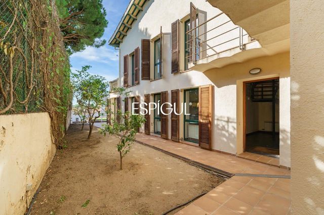 Casa de 5 habitaciones en Premià de Dalt en venta con garaje - 775.000 € (Ref: 10121052)