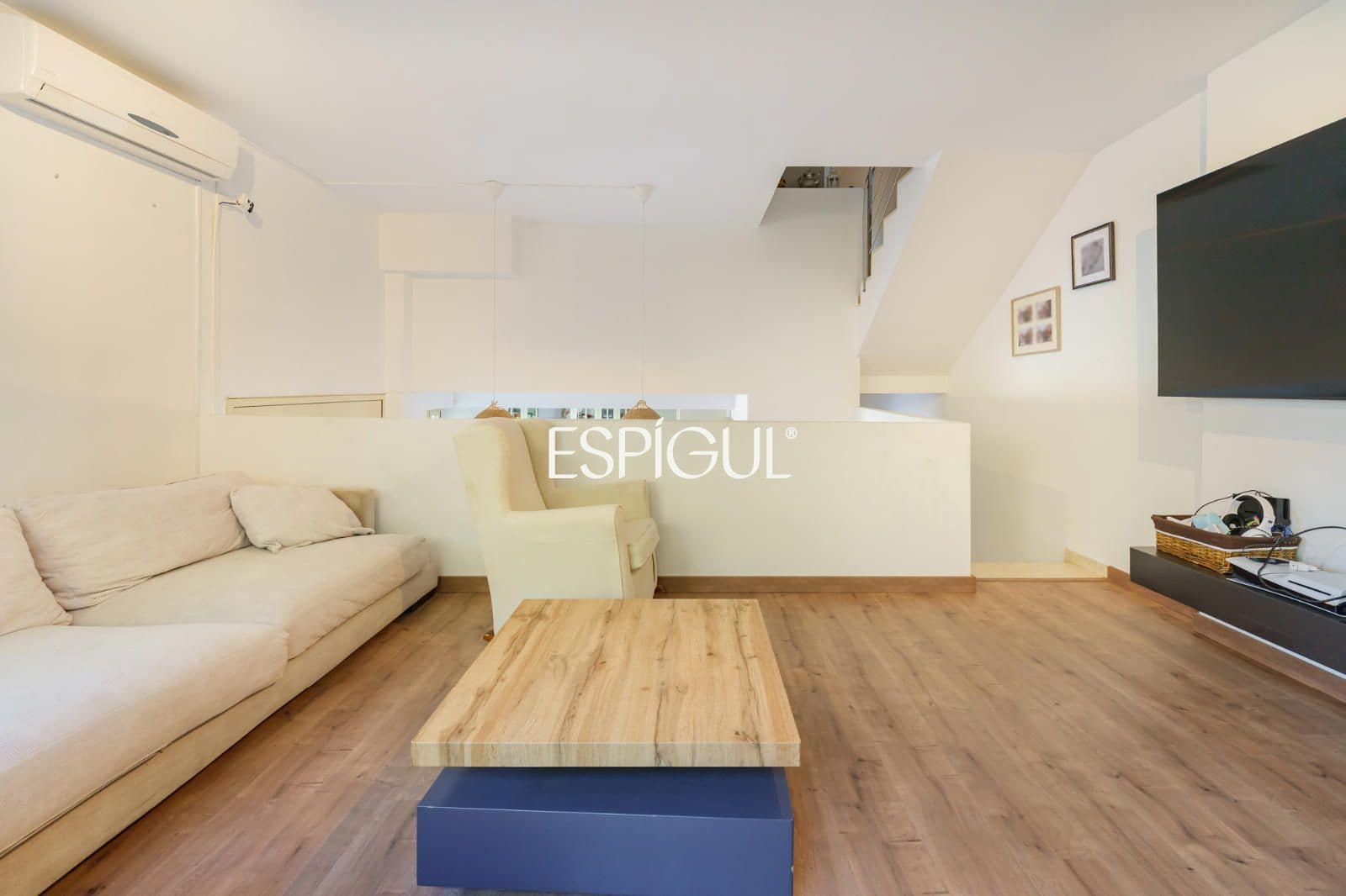 Casa de 5 habitaciones en Vallromanes en venta con piscina garaje - 725.000 € (Ref: 10130139)