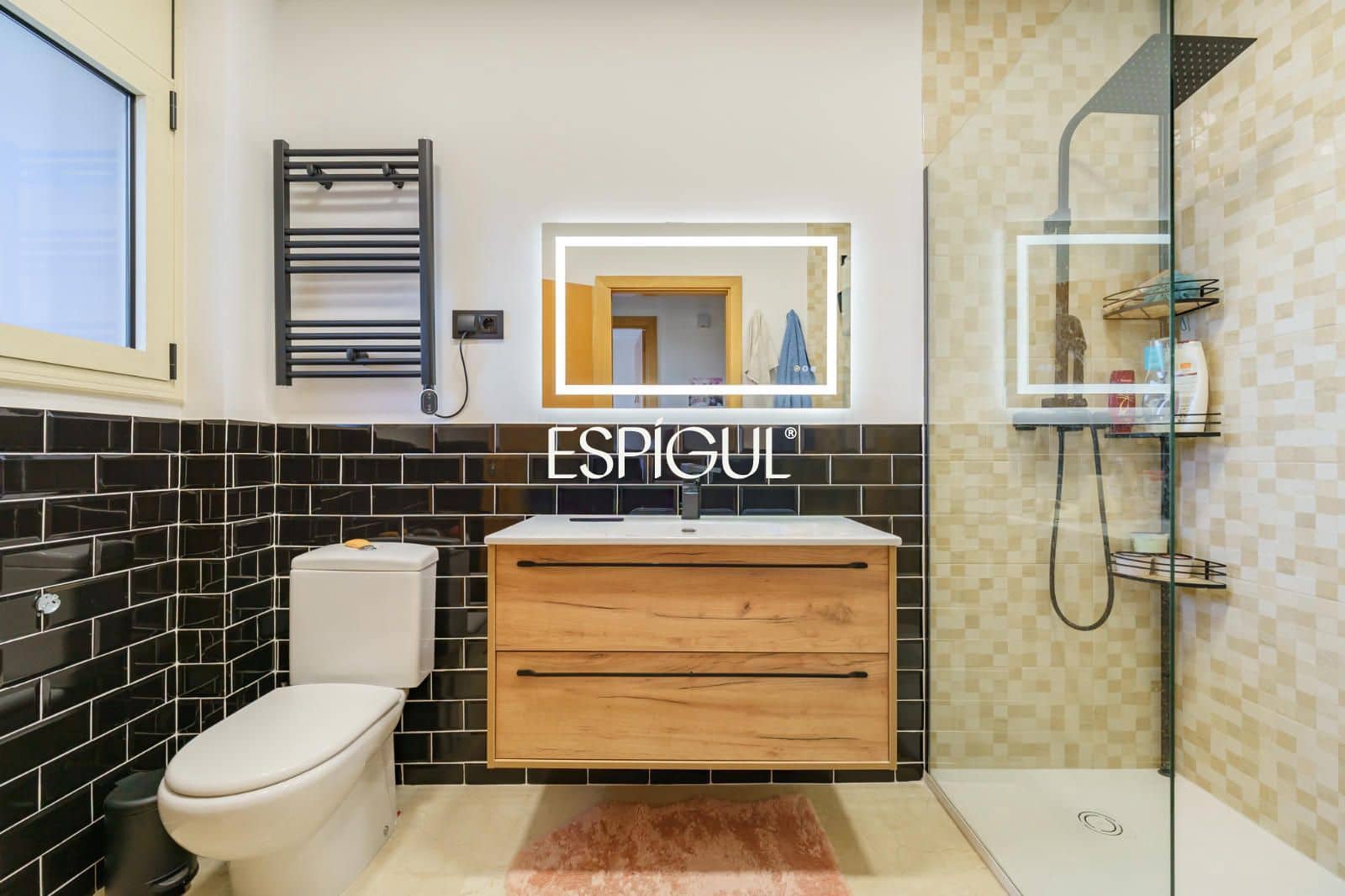 Casa de 5 habitaciones en Vallromanes en venta con piscina garaje - 725.000 € (Ref: 10130139)