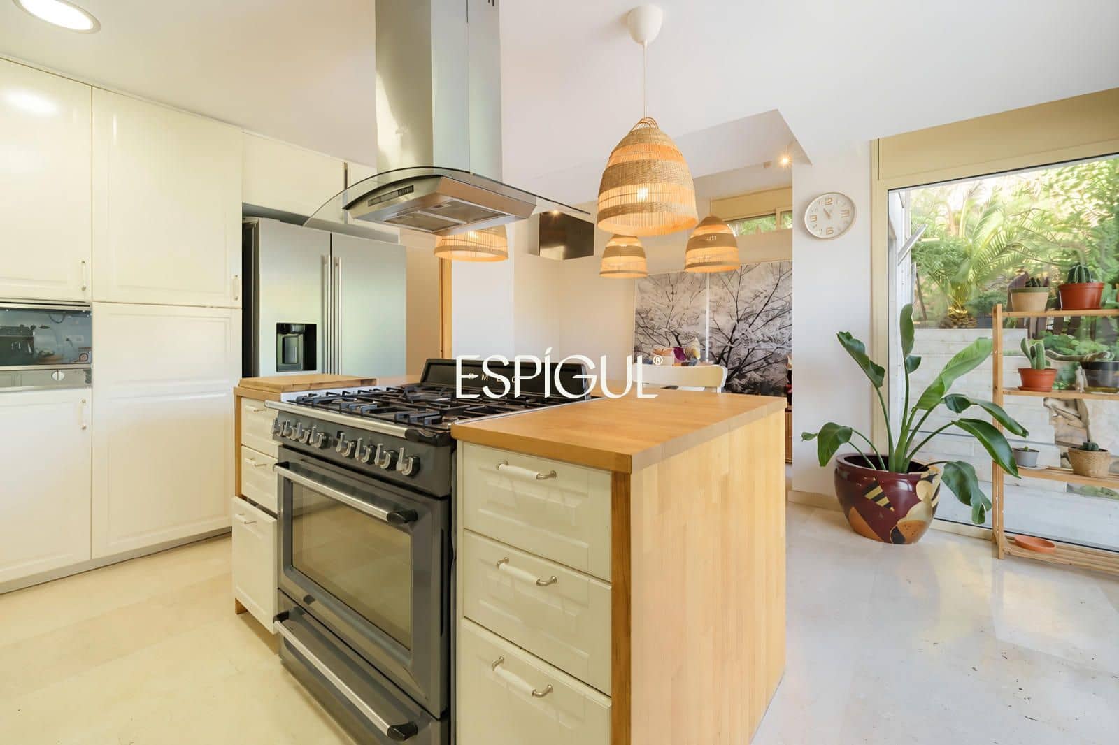 Casa de 5 habitaciones en Vallromanes en venta con piscina garaje - 725.000 € (Ref: 10130139)