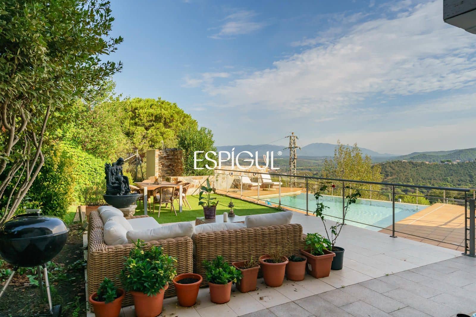 Casa de 5 habitaciones en Vallromanes en venta con piscina garaje - 725.000 € (Ref: 10130139)