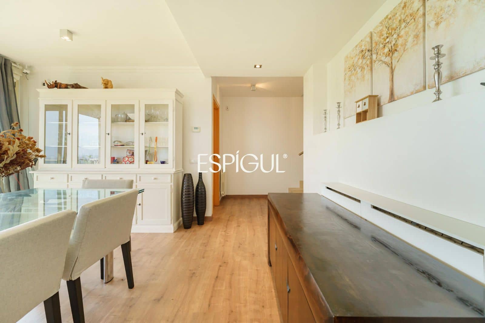 Casa de 5 habitaciones en Vallromanes en venta con piscina garaje - 725.000 € (Ref: 10130139)