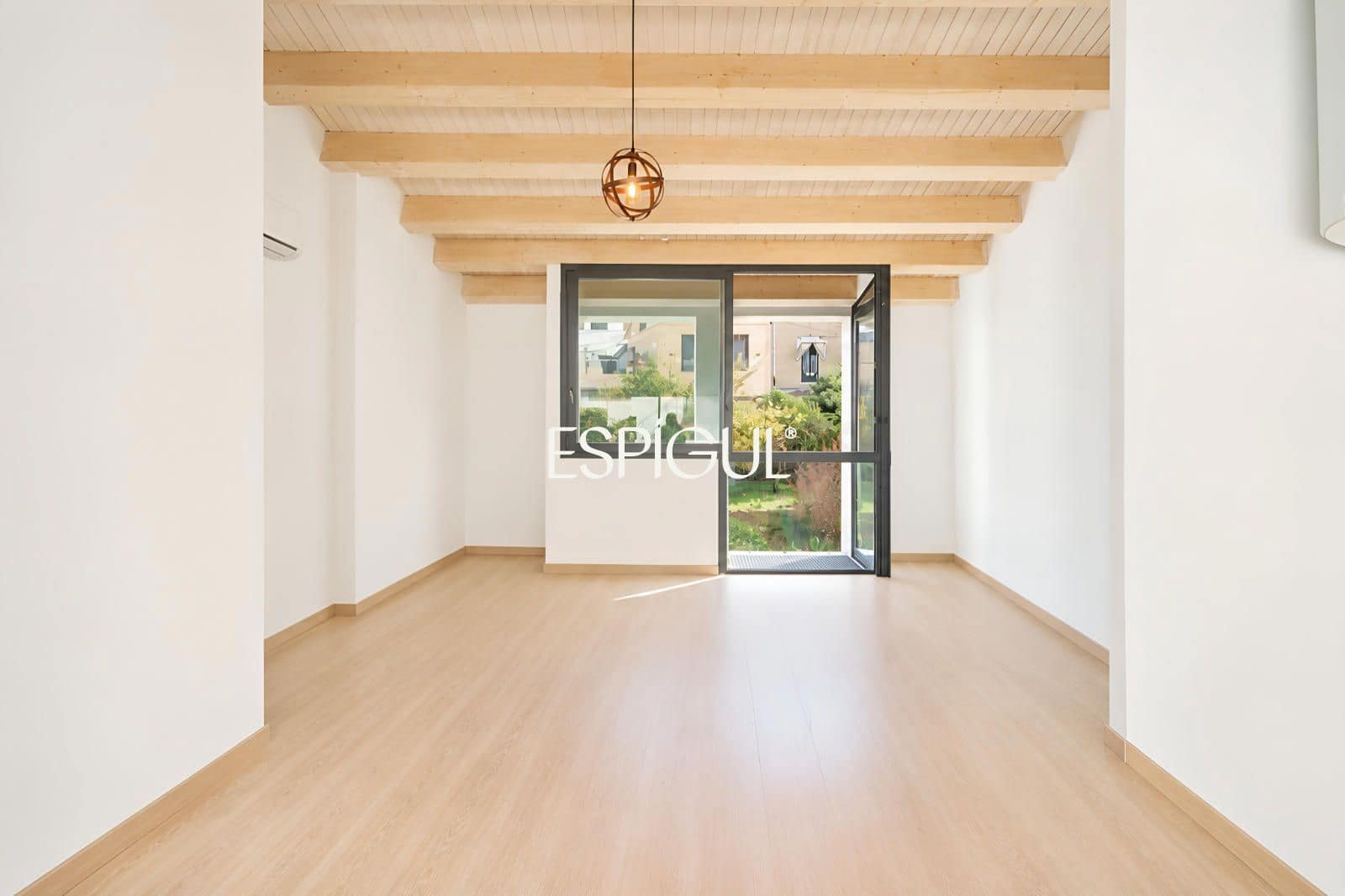 Casa de 3 habitaciones en Alella en venta - 680.000 € (Ref: 10130402)
