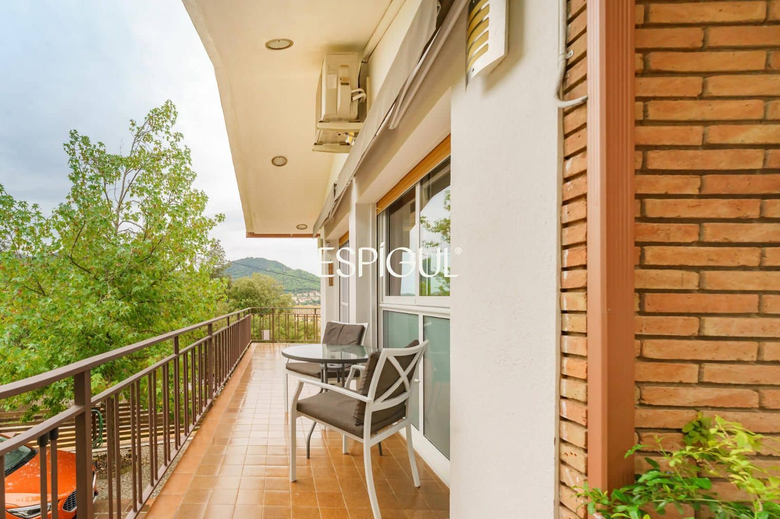 4 soveværelse Villa til salg i Vallromanes med swimmingpool garage - € 799.500 (Ref: 10135004)