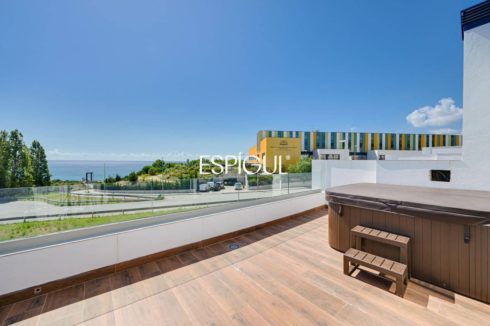 5 sypialnia Dom na sprzedaż w Montgat z garażem - 1 074 000 € (Ref: 10139975)