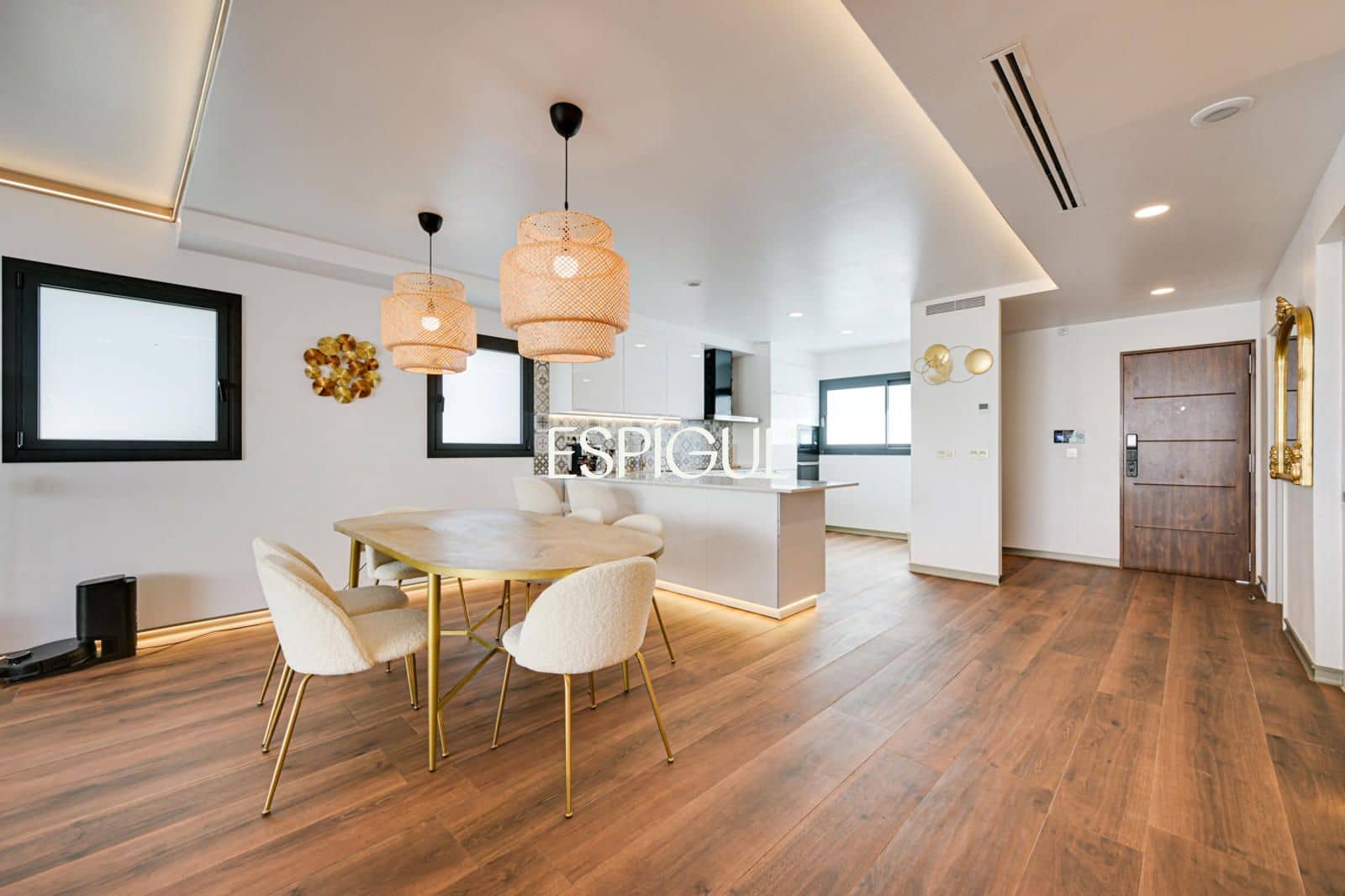 5 sypialnia Dom na sprzedaż w Montgat z garażem - 1 074 000 € (Ref: 10139975)
