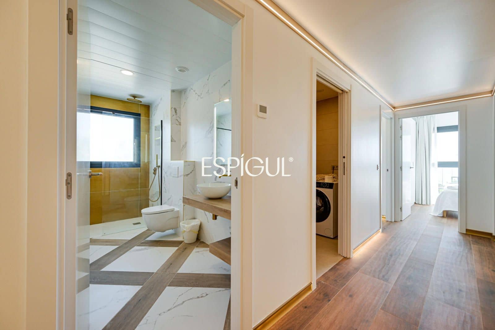 5 sypialnia Dom na sprzedaż w Montgat z garażem - 1 074 000 € (Ref: 10139975)