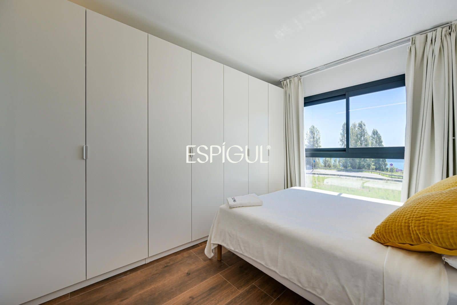5 sypialnia Dom na sprzedaż w Montgat z garażem - 1 074 000 € (Ref: 10139975)
