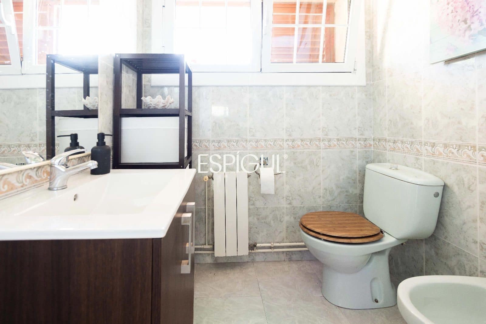 6 bedroom Villa for sale in Tiana with pool garage - € 930,000 (Ref: 10186034)