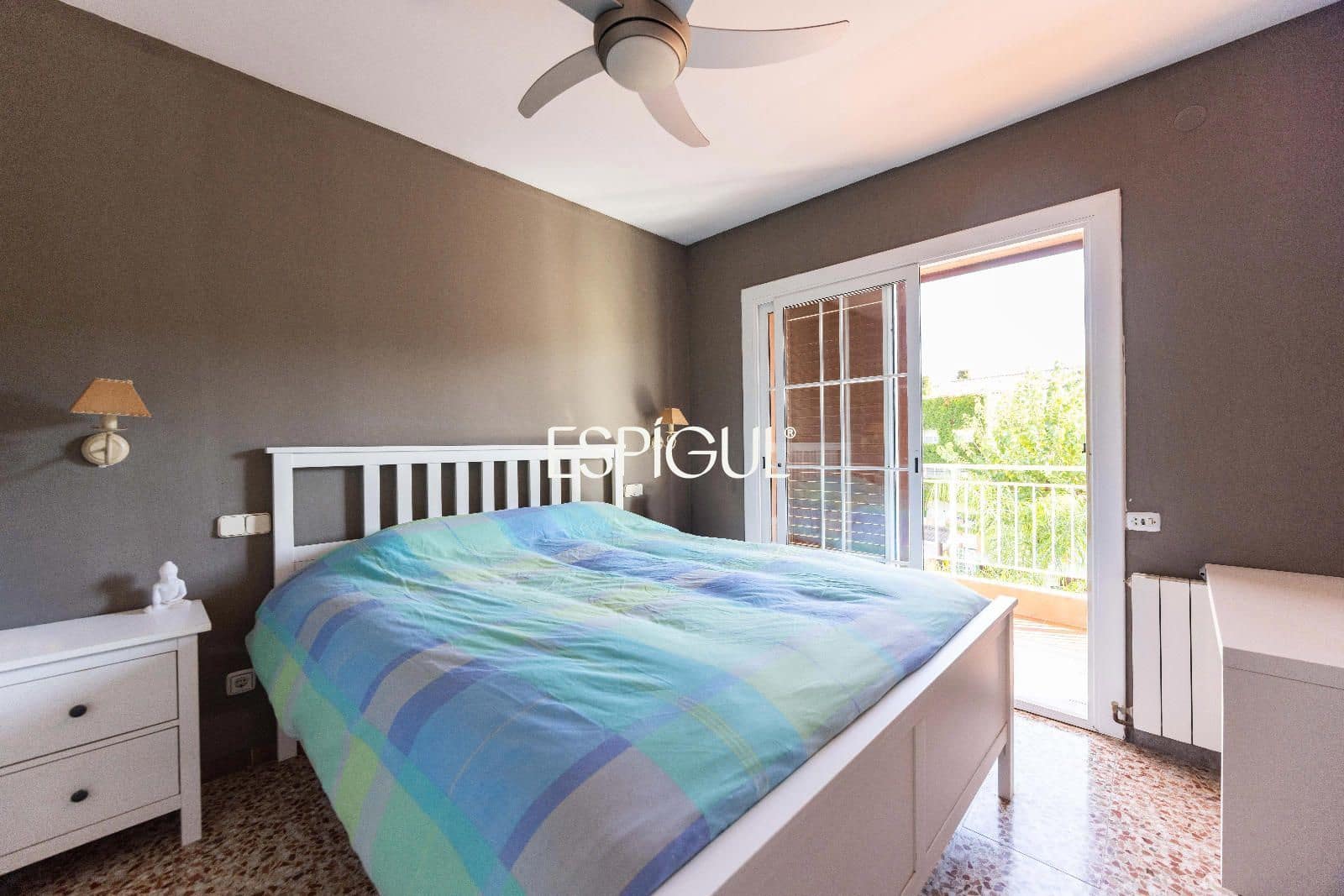 6 bedroom Villa for sale in Tiana with pool garage - € 930,000 (Ref: 10186034)