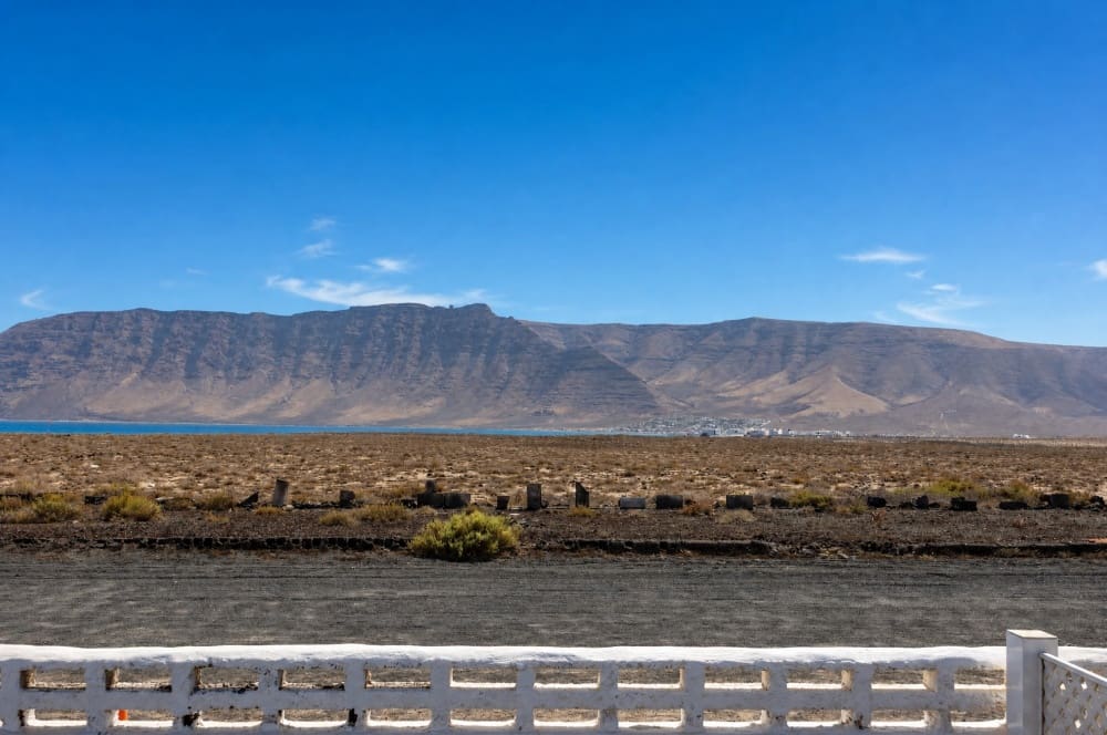 2 bedroom Bungalow for sale in Famara - € 1,000,000 (Ref: 10043040)