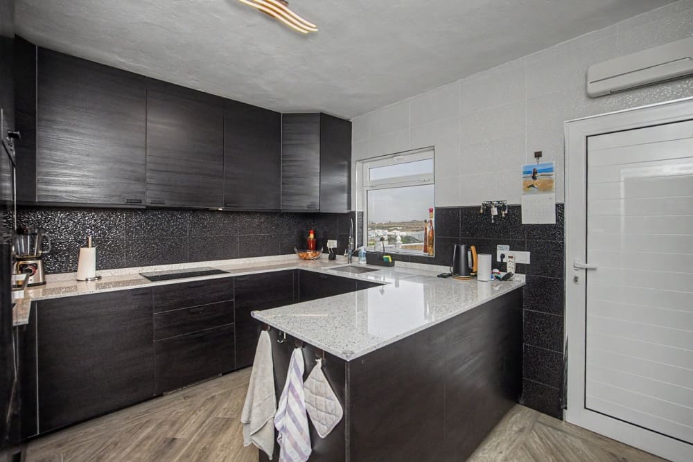 3 soverom Bungalow til salgs i Teguise med garasje - € 499 950 (Ref: 10142415)