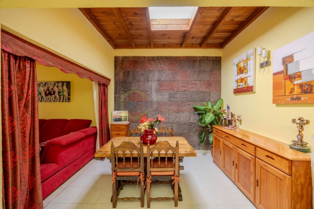 4 soveværelse Villa til salg i Playa Blanca med swimmingpool - € 590.000 (Ref: 9257975)