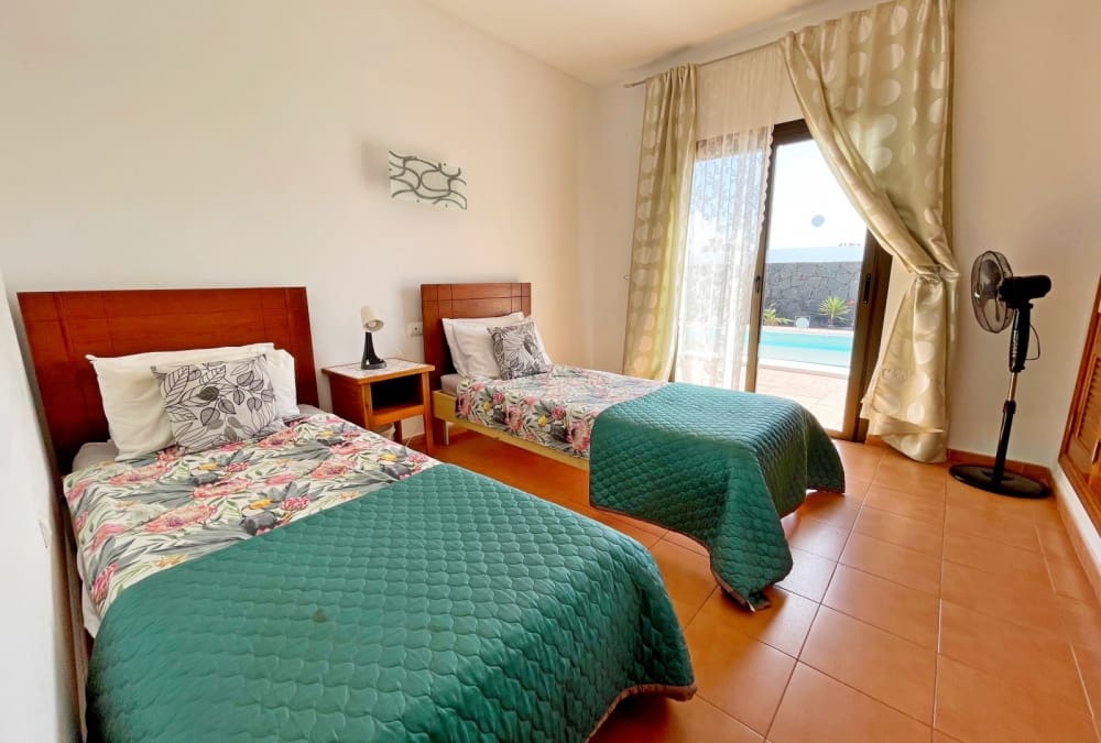 3 soveværelse Villa til salg i Playa Blanca med swimmingpool - € 525.000 (Ref: 9264472)