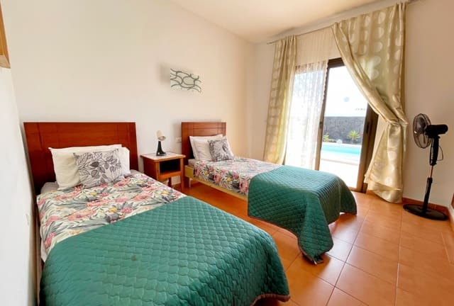 3 camera da letto Villa in vendita in Playa Blanca, Yaiza con piscina - 525.000 € (Rif: 9264472)