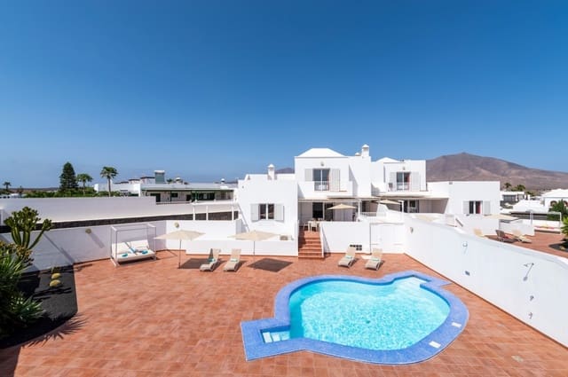 4 camera da letto Villa in vendita in Playa Blanca, Yaiza con piscina - 540.000 € (Rif: 9269687)