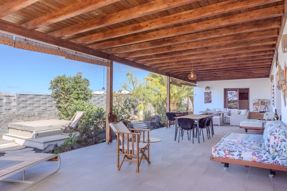 4 soveværelse Villa til salg i Playa Blanca - € 887.000 (Ref: 9269688)