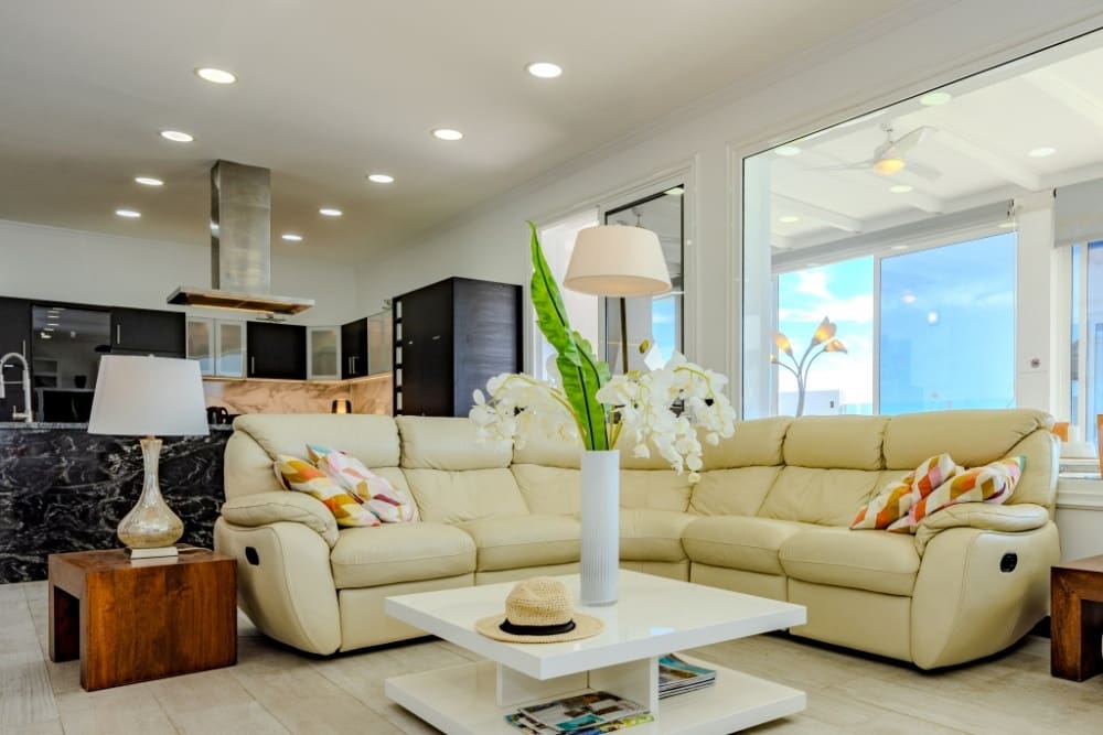 4 slaapkamer Villa te koop in Costa Teguise met zwembad - € 925.000 (Ref: 9272569)