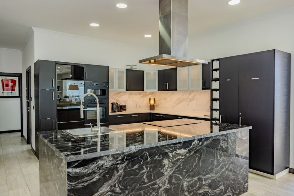 4 slaapkamer Villa te koop in Costa Teguise met zwembad - € 925.000 (Ref: 9272569)