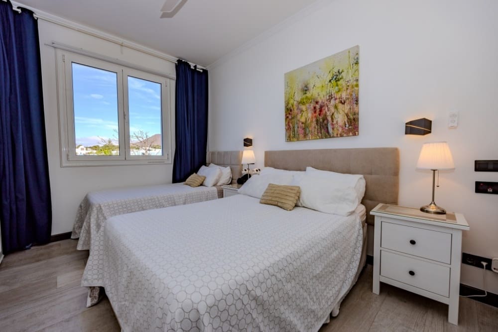 4 slaapkamer Villa te koop in Costa Teguise met zwembad - € 925.000 (Ref: 9272569)