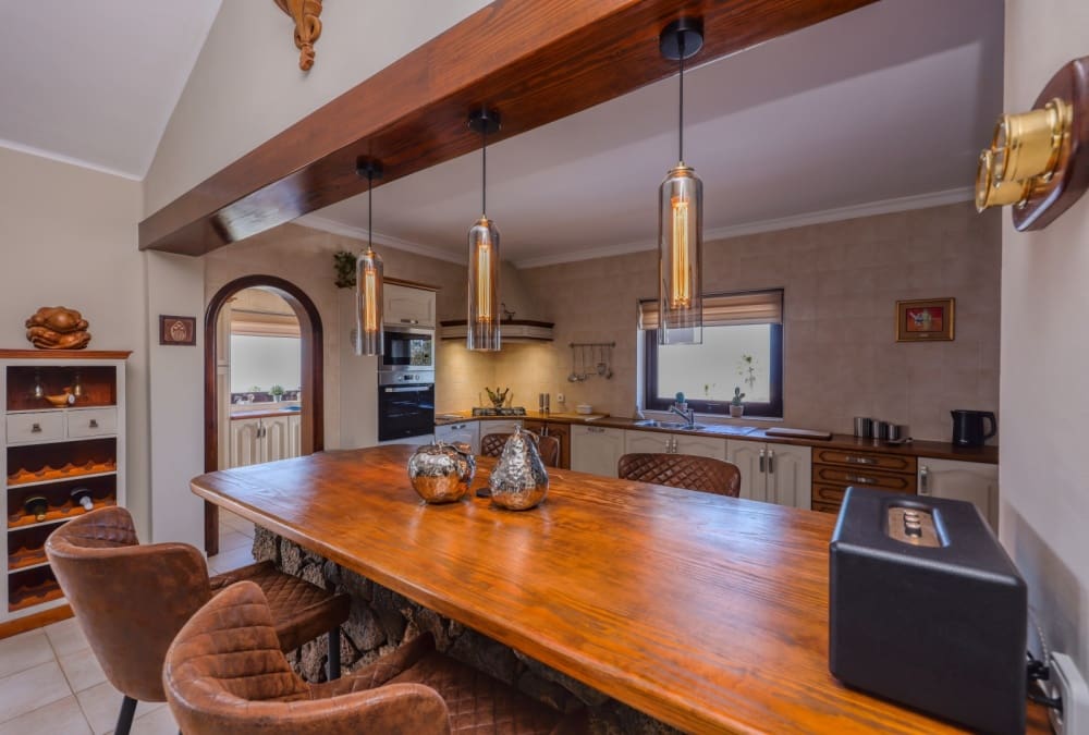 7 bedroom Villa for sale in Las Brenas with pool - € 1,150,000 (Ref: 9282143)