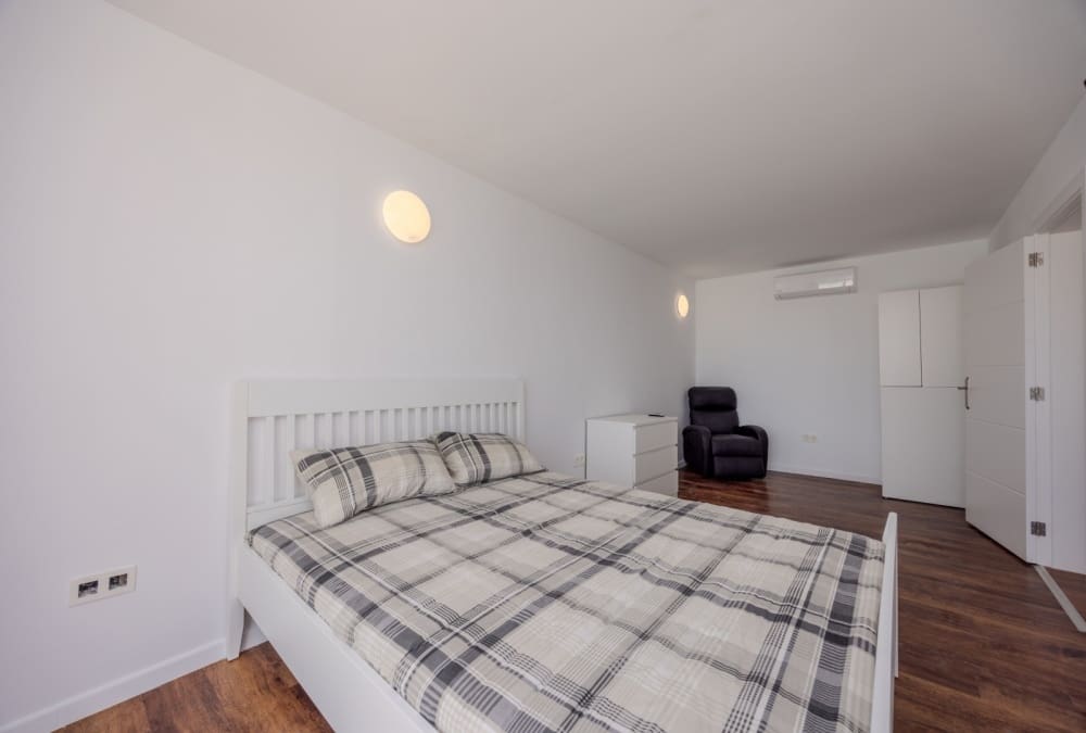 Chalet de 7 habitaciones en Playa Blanca en venta con piscina - 1.900.000 € (Ref: 9285186)