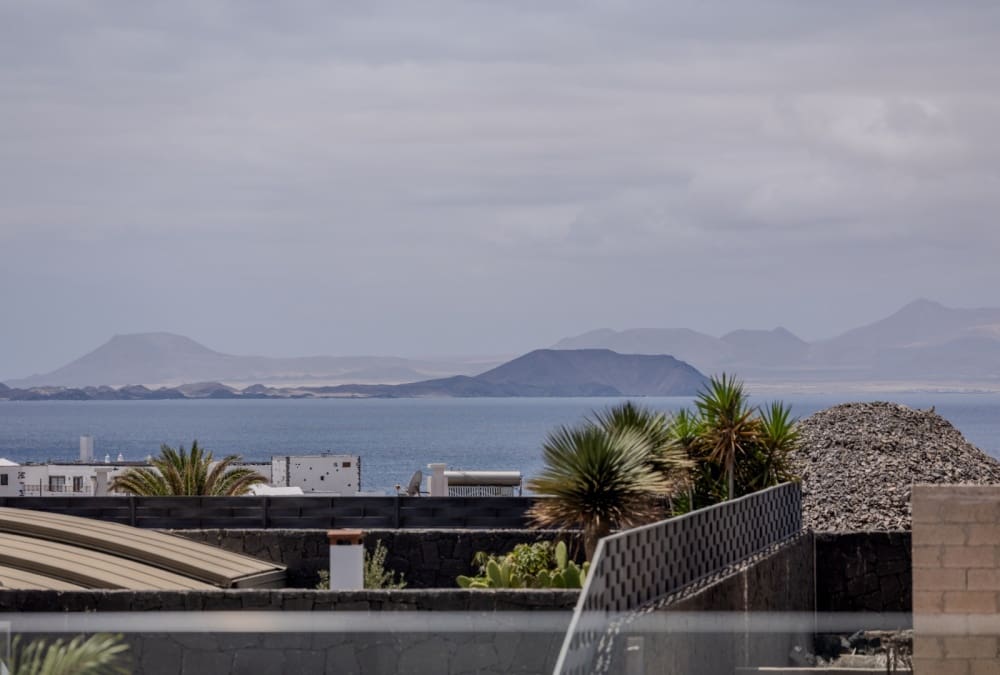 Chalet de 7 habitaciones en Playa Blanca en venta con piscina - 1.900.000 € (Ref: 9285186)