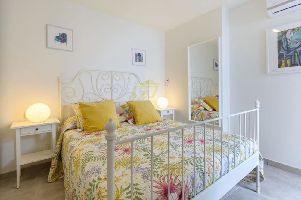 7 soveværelse Villa til salg i Playa Blanca med swimmingpool - € 675.000 (Ref: 9285190)