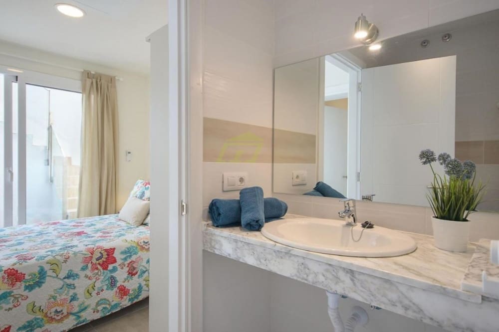 7 soveværelse Villa til salg i Playa Blanca med swimmingpool - € 675.000 (Ref: 9285190)