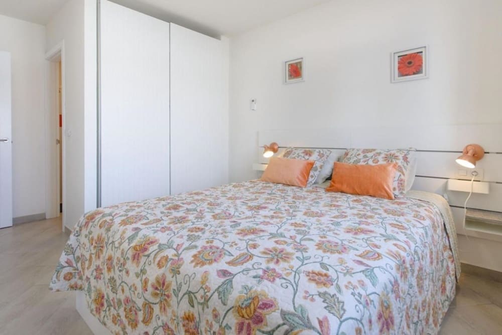 7 bedroom Villa for sale in Playa Blanca with pool - € 675,000 (Ref: 9285190)