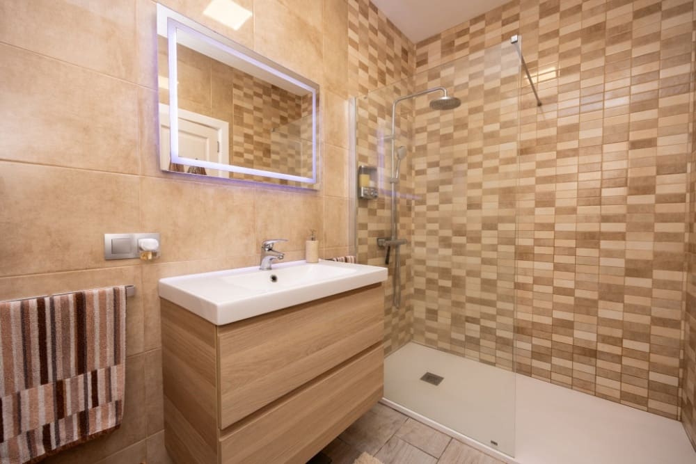 4 makuuhuone Huvila myytävänä paikassa Playa Blanca mukana uima-altaan - 499 000 € (Ref: 9349513)