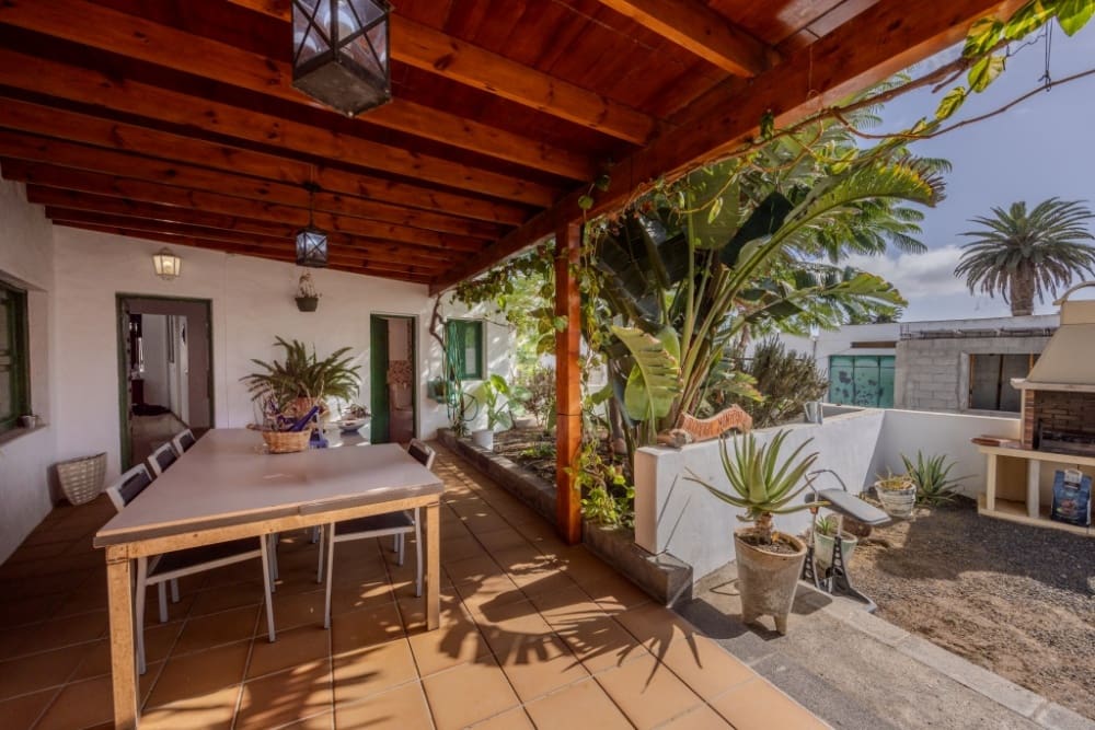 6 sovrum Villa till salu i Haria - 798 000 € (Ref: 9359550)