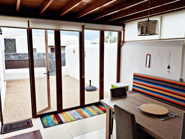 2 chambre Villa/Maison à vendre à Playa Blanca, Yaiza - 380 000 € (Ref: 9406817)