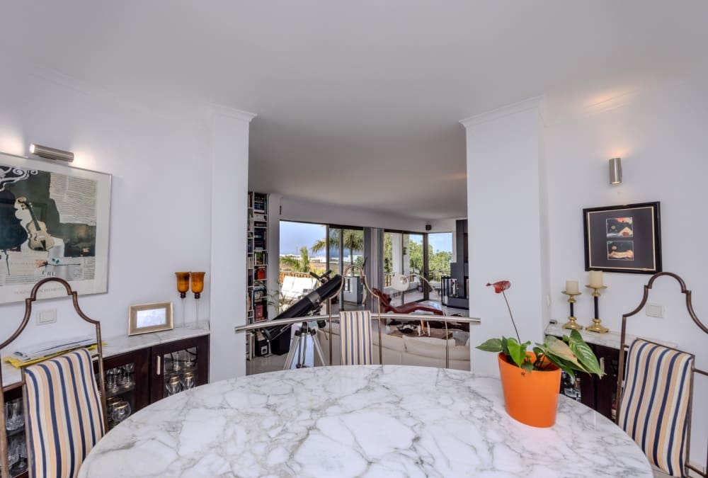 5 slaapkamer Villa te koop in Las Brenas met zwembad - € 1.299.000 (Ref: 9410947)