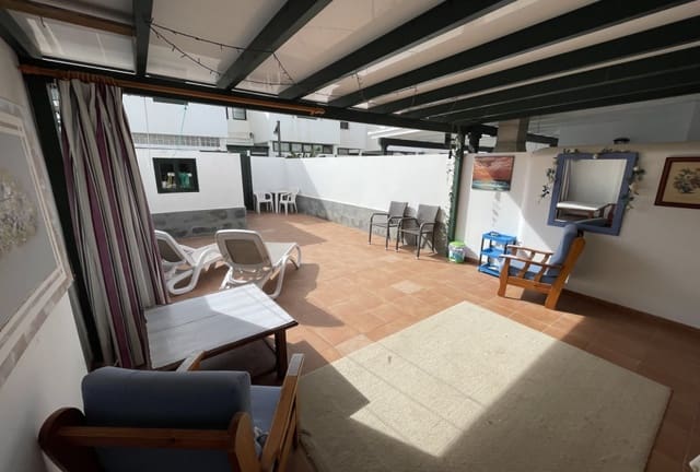 2 sovrum Villa till salu i Playa Blanca, Yaiza - 275 000 € (Ref: 9449143)