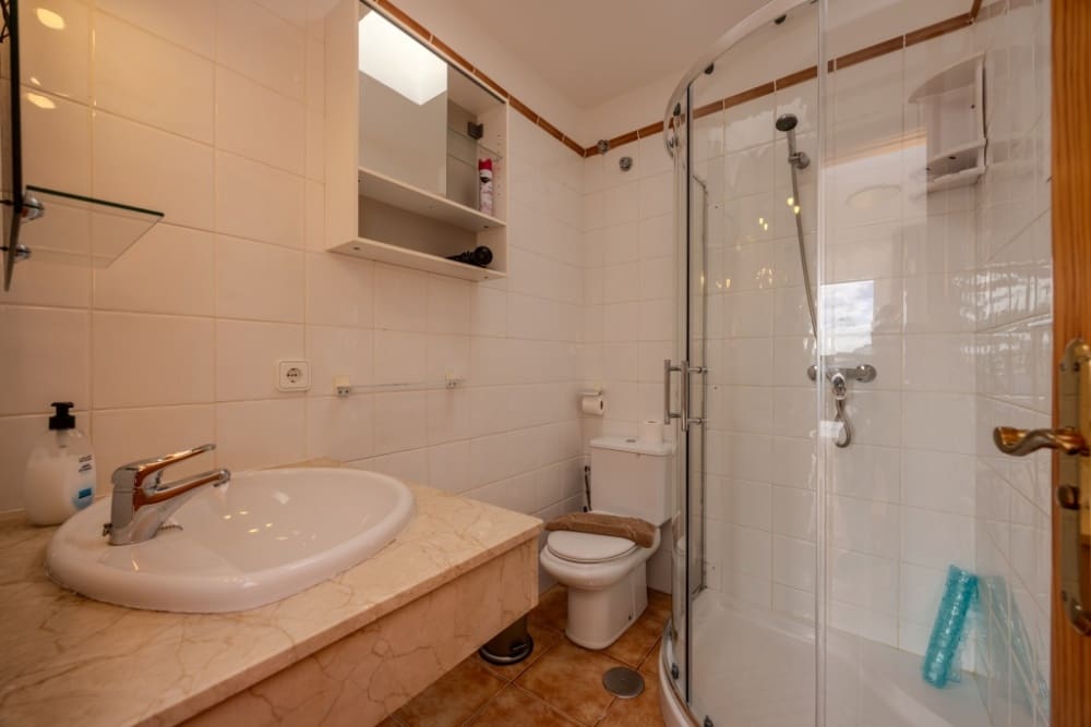 4 sypialnia Willa na sprzedaż w Playa Blanca z basenem - 750 000 € (Ref: 9465637)